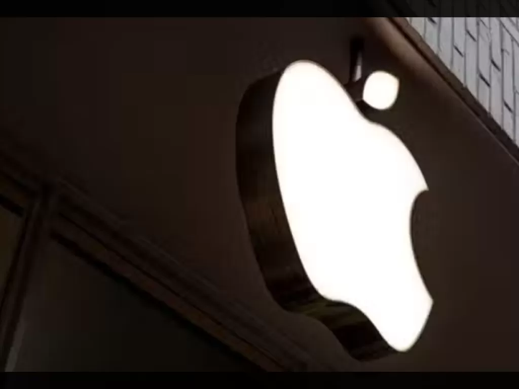 Apple Hentikan Produksi iPhone 14, 14 Plus & SE Demi "Cangkok" AI Canggih: Alasan & Dampaknya!}